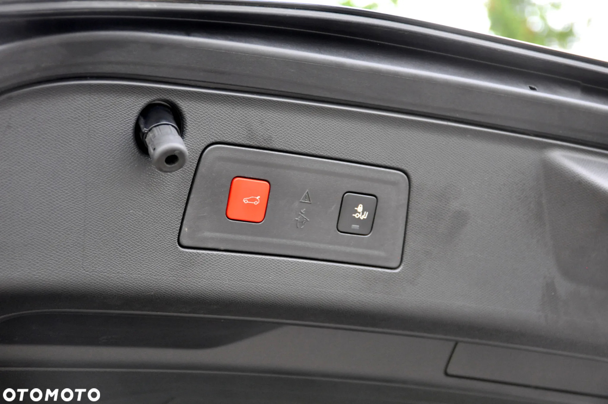 Peugeot 508 SW Plug-In Hybrid 225 e-EAT8 Allure Pack - 24