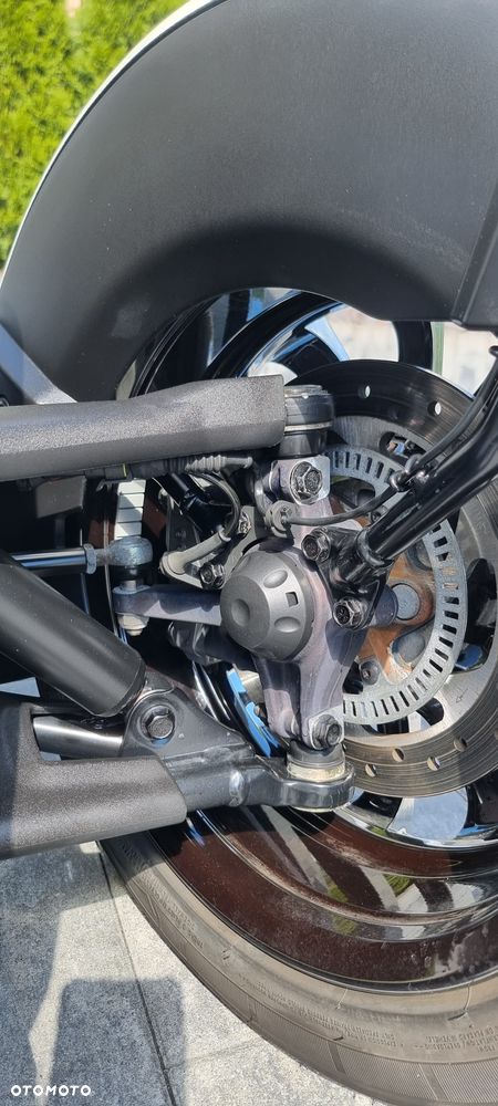 Can-Am Spyder - 8