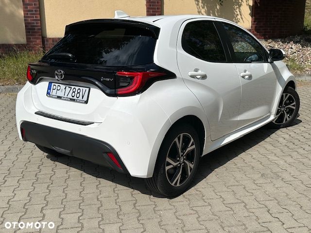 Toyota Yaris 116 1.5 VVT-i Business Edition - 11