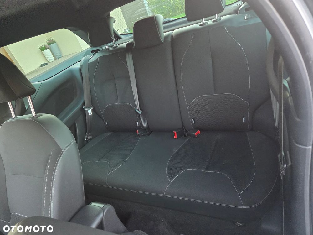 Citroën DS3 1.6 e-HDi SoChic MCP - 8