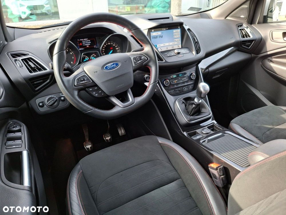 Ford Kuga - 13