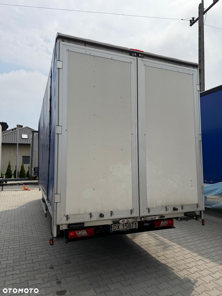 Ford Transit - 8