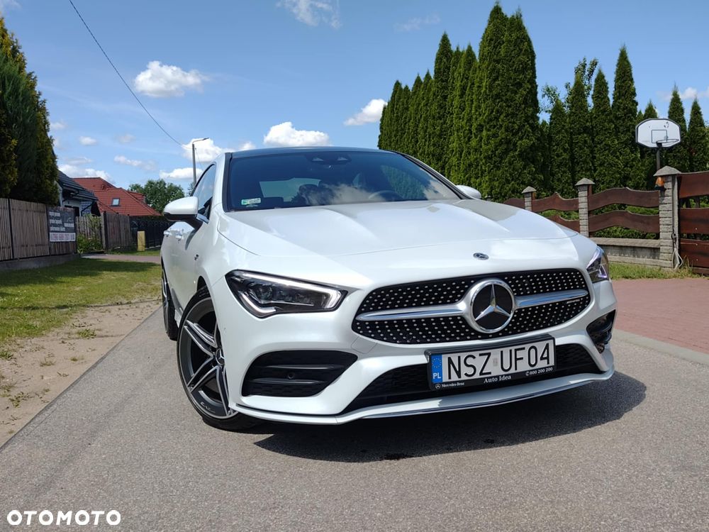 Mercedes-Benz CLA 220 AMG Line 7G-DCT - 1