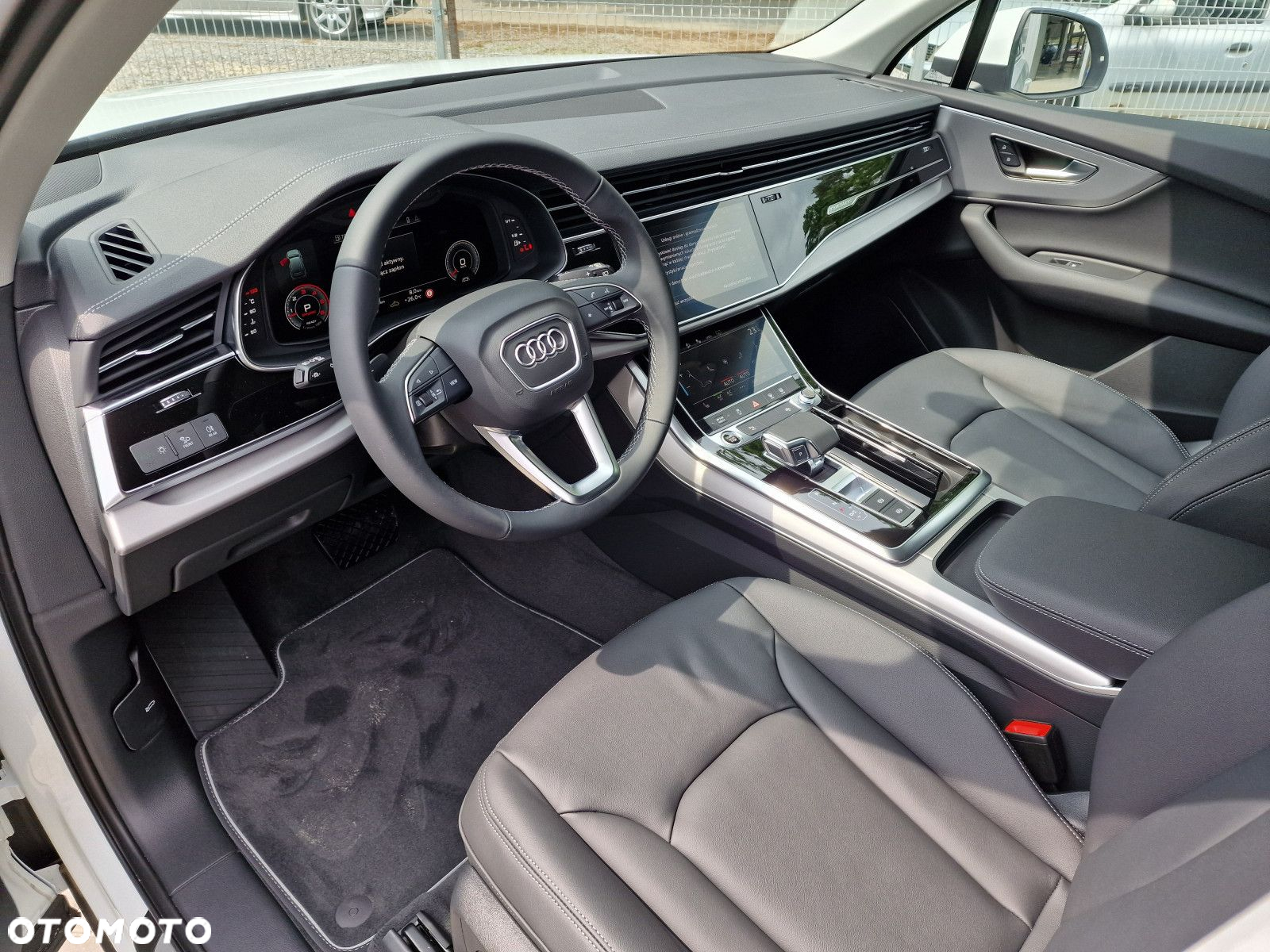 Audi Q7 - 10