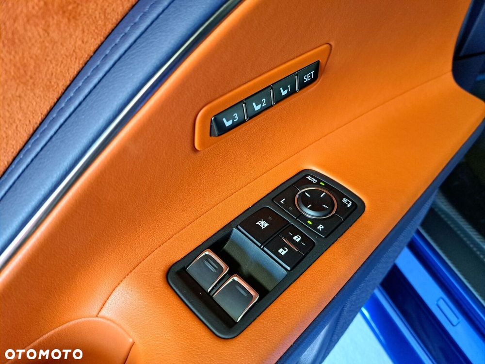 Lexus LC 500 Limited Edition - 35