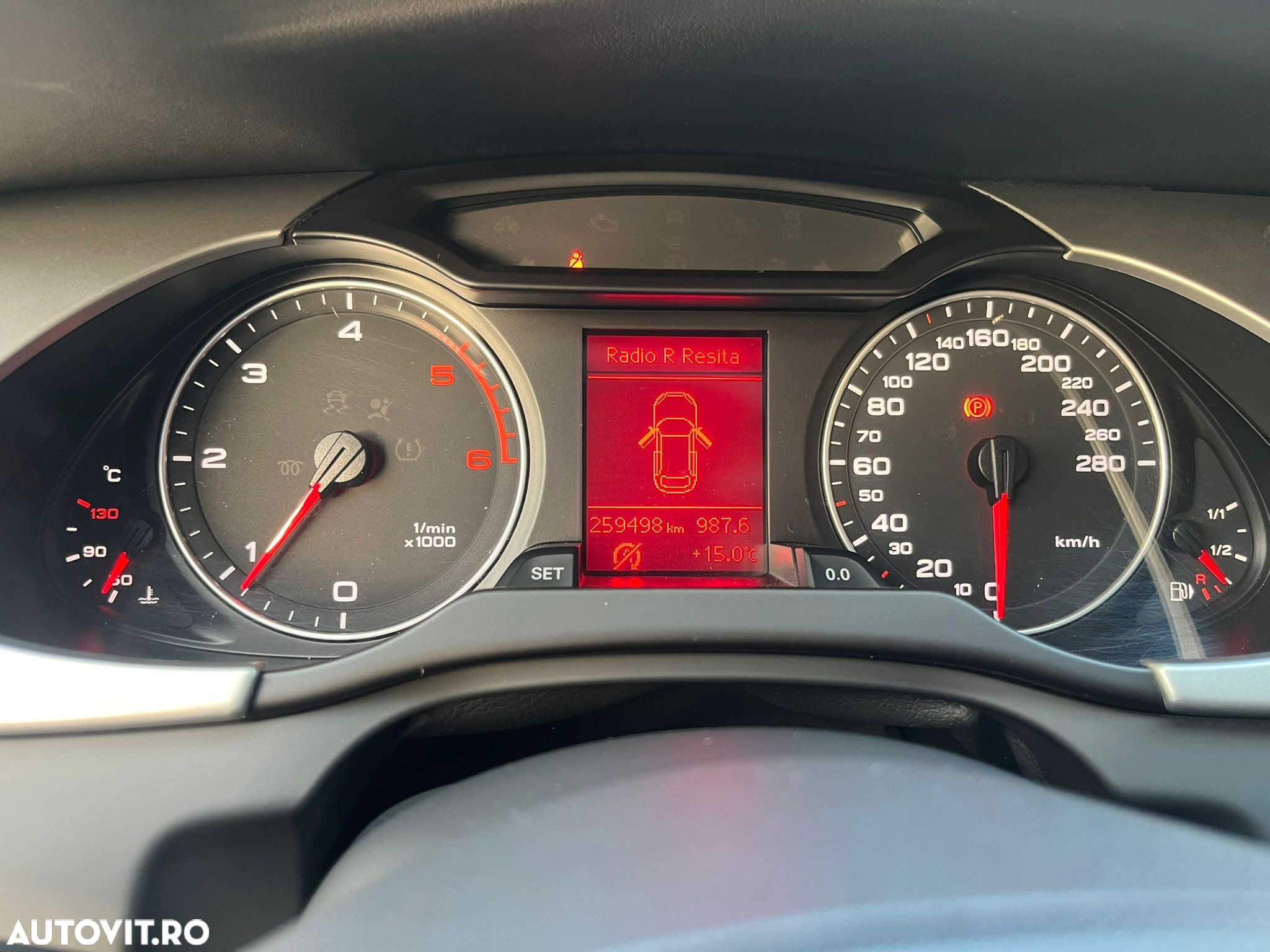 Audi A4 2.0 TDI Avant - 9