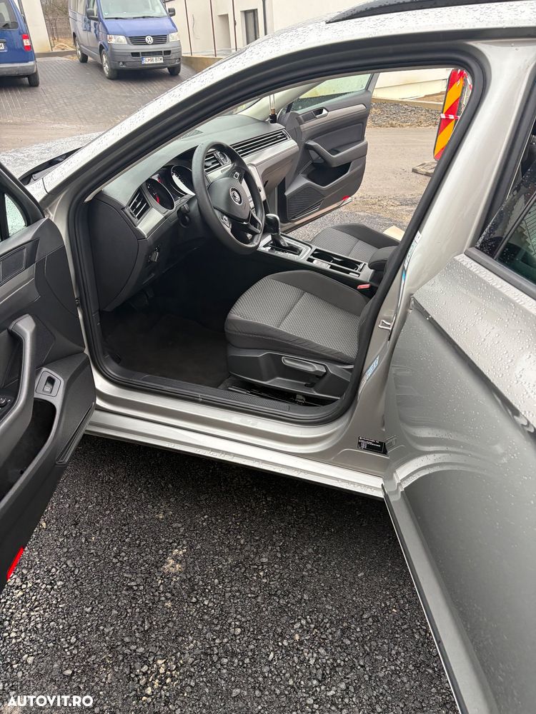 Volkswagen Passat 2.0 TDI DSG (BlueMotion Technology) Comfortline - 7