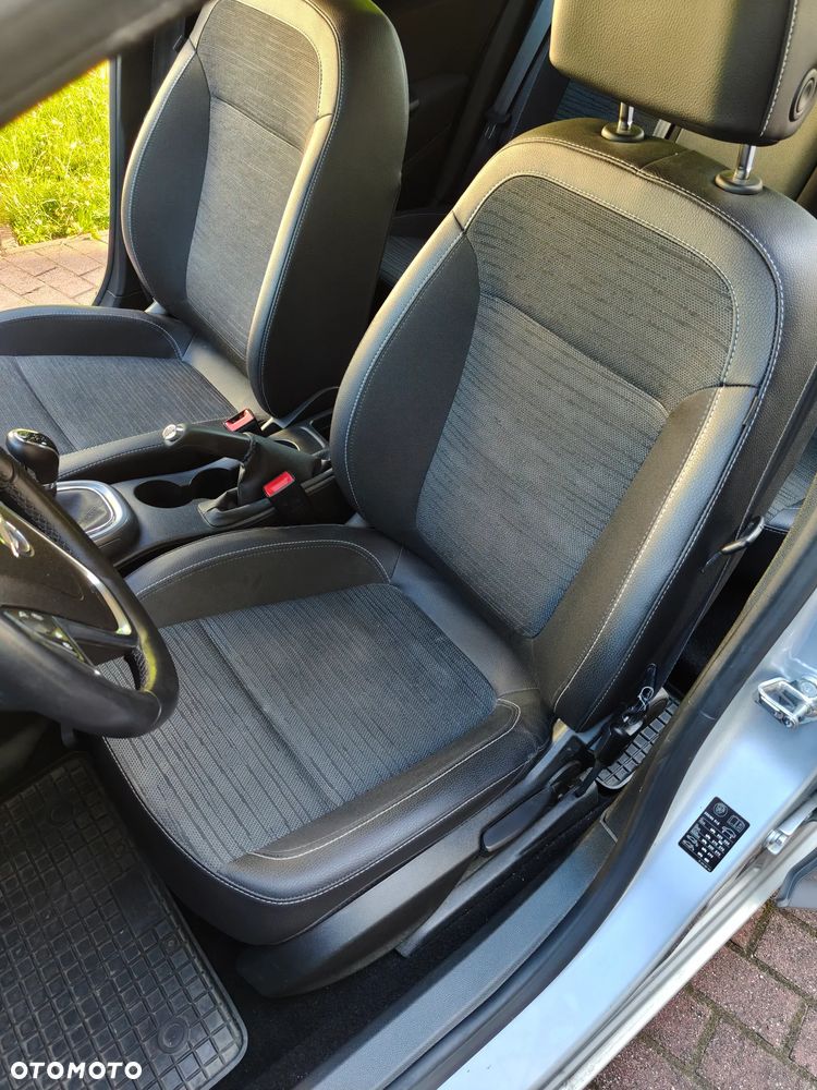 Opel Astra 1.6 Active EU6 - 27