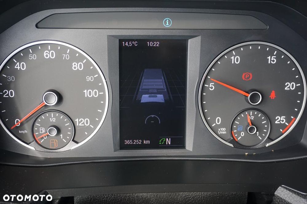 MAN TGX / 26.470 / E 6 / GM / HAKOWIEC HYVA / OŚ SKRĘTNA / RETARDER - 12