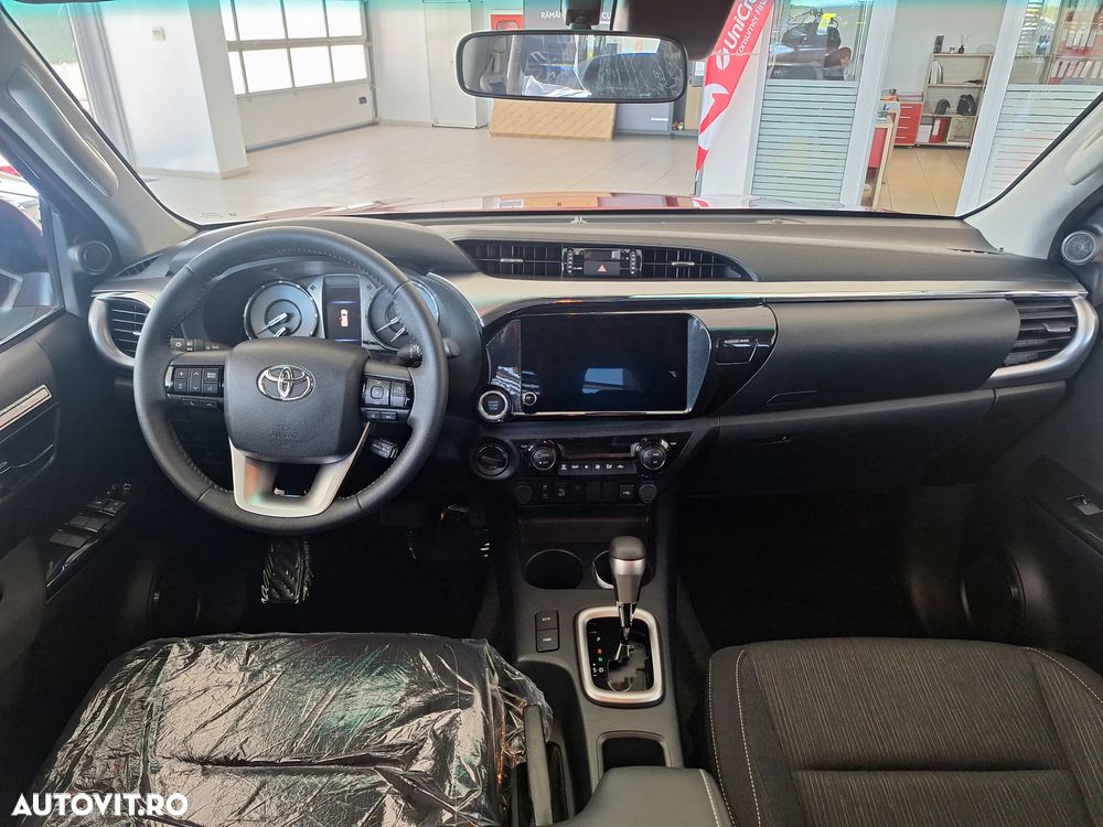 Toyota Hilux 2.4D 150CP 4x4 Double Cab AT Style - 10