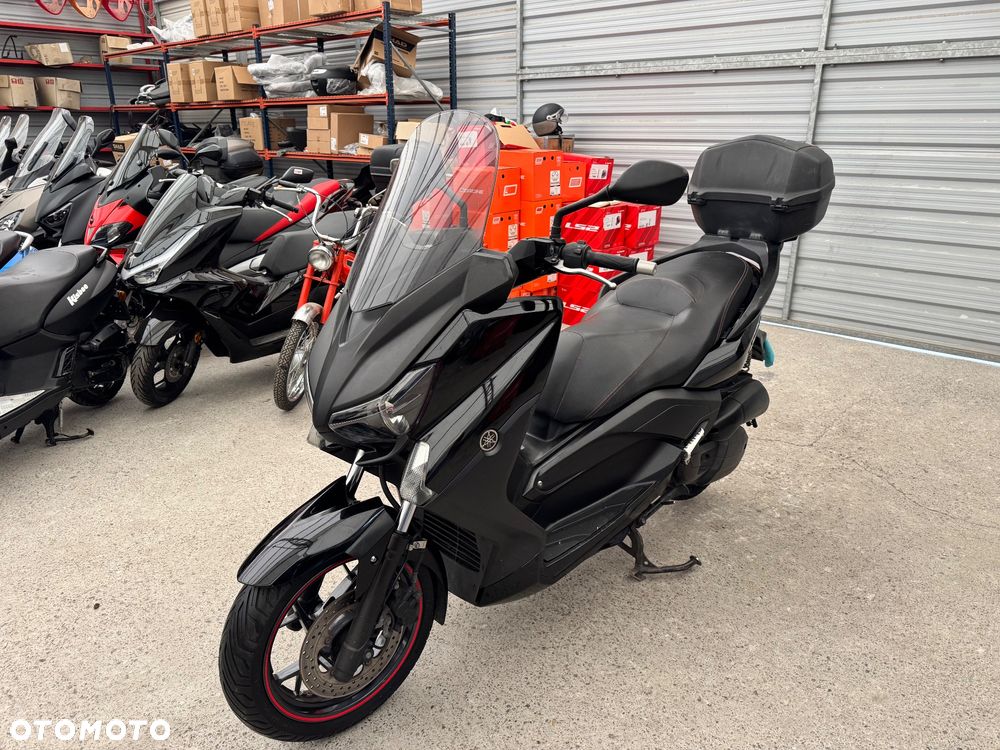 Yamaha X-max - 3