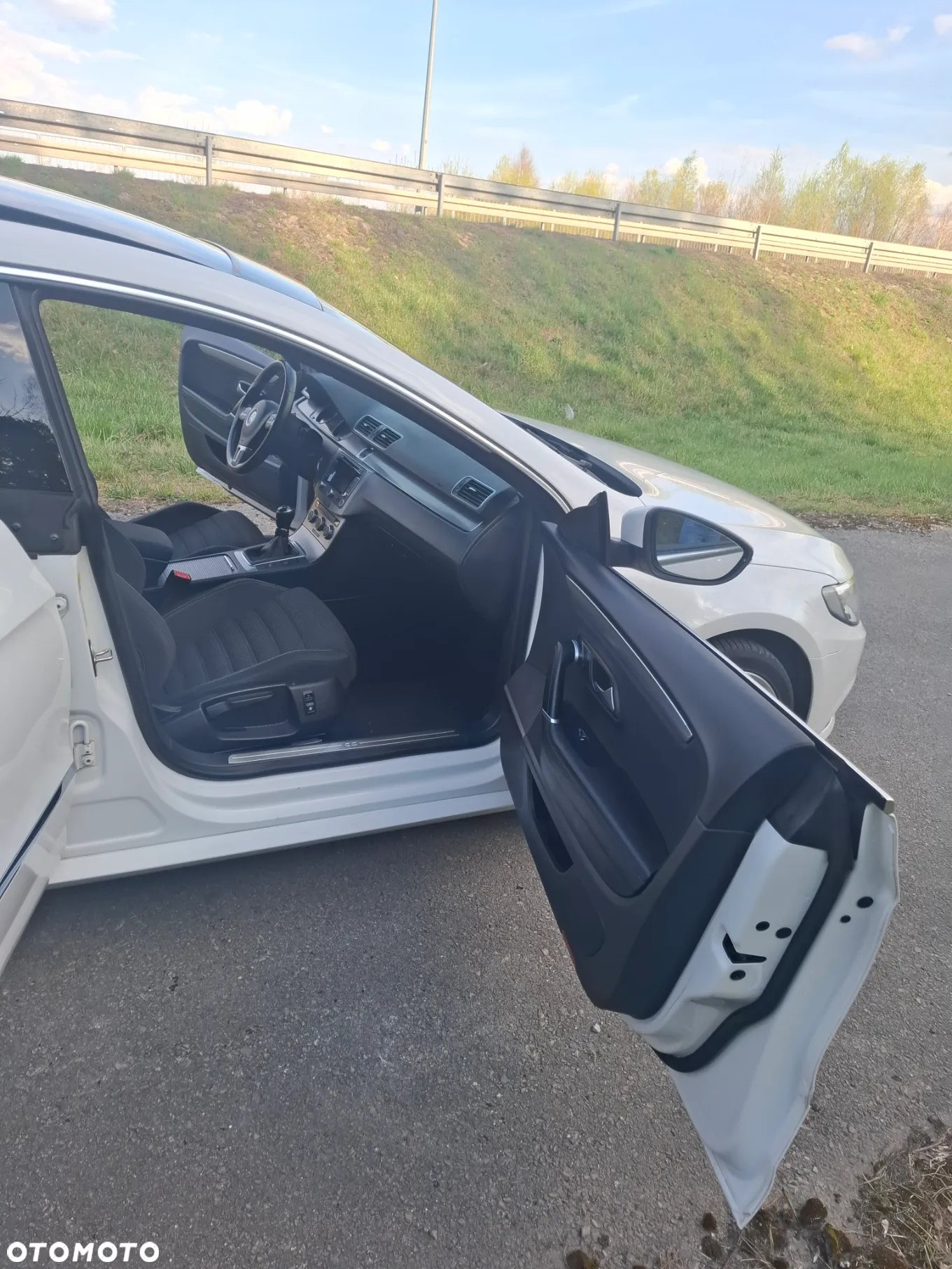 Volkswagen Passat CC - 10