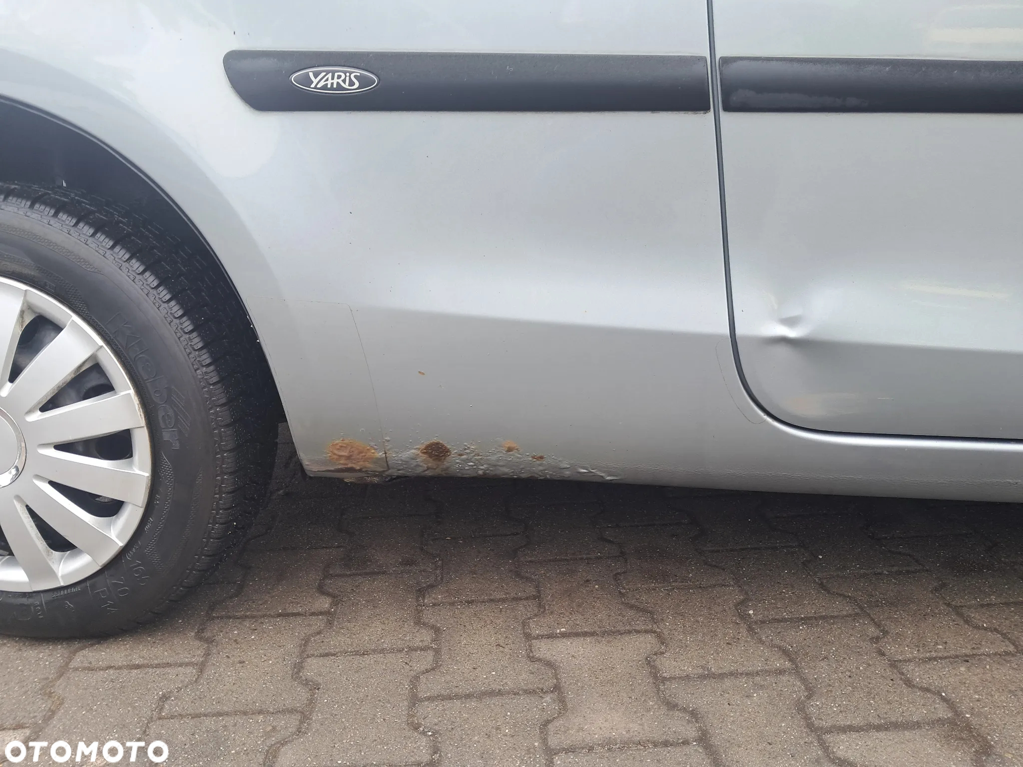 Toyota Yaris 1.0 Luna - 19