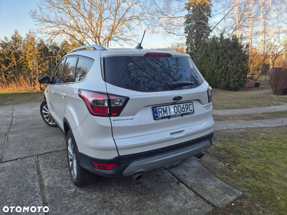 Ford Escape - 8