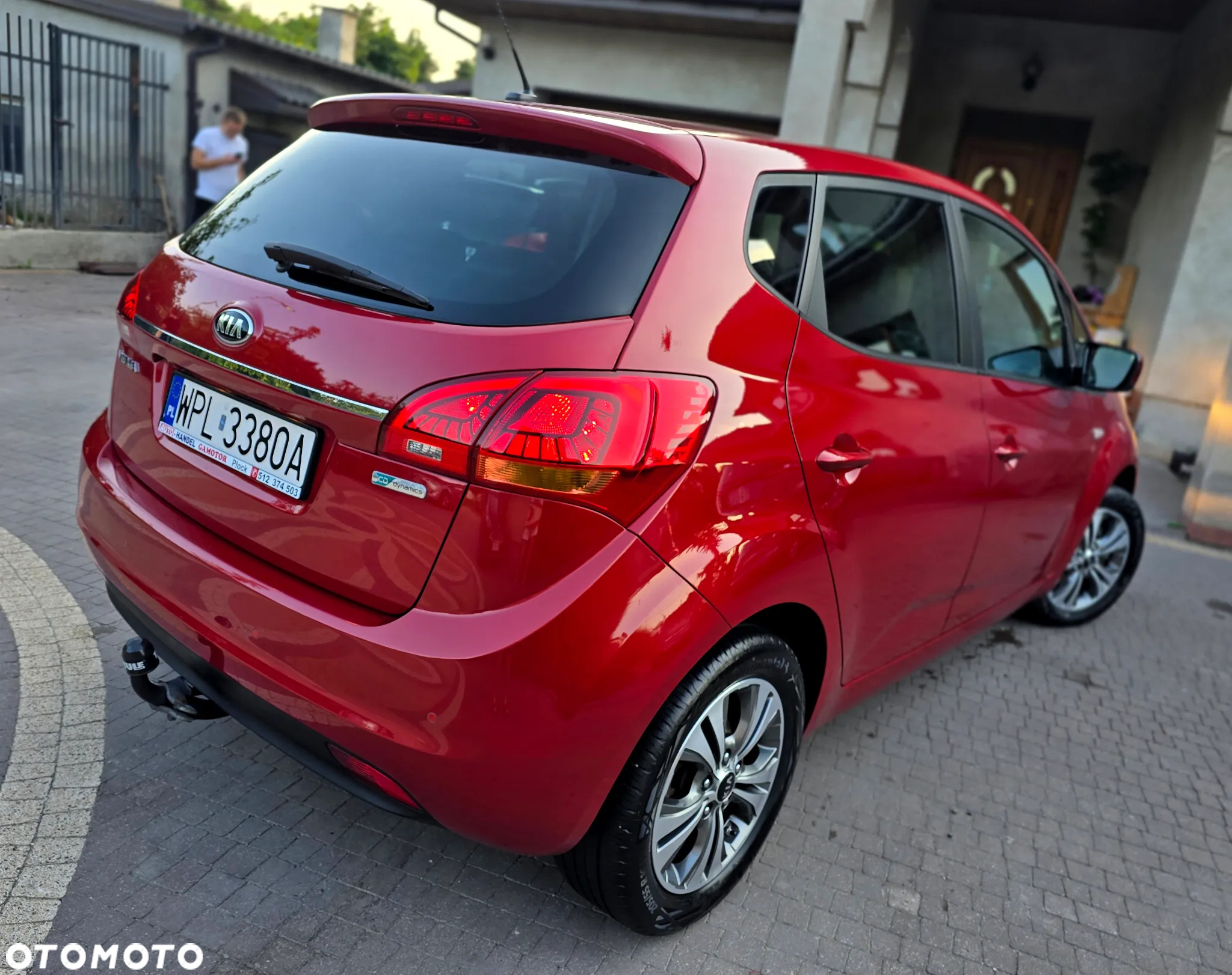 Kia Venga - 7