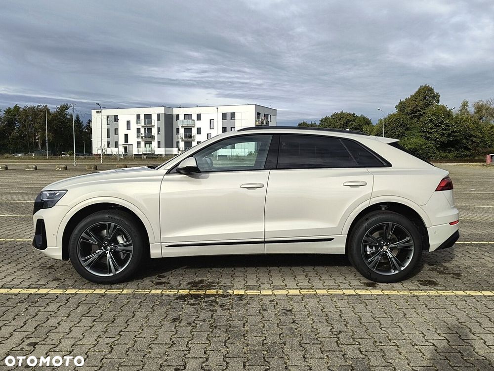 Audi Q8 - 13