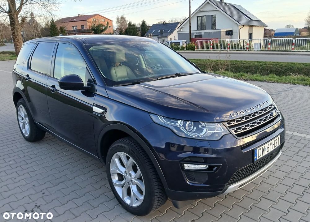 Land Rover Discovery Sport 2.0 TD4 HSE Luxury - 12