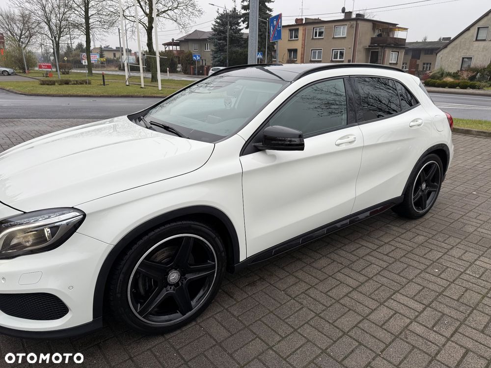 Mercedes-Benz GLA 220 CDI 4-Matic - 4