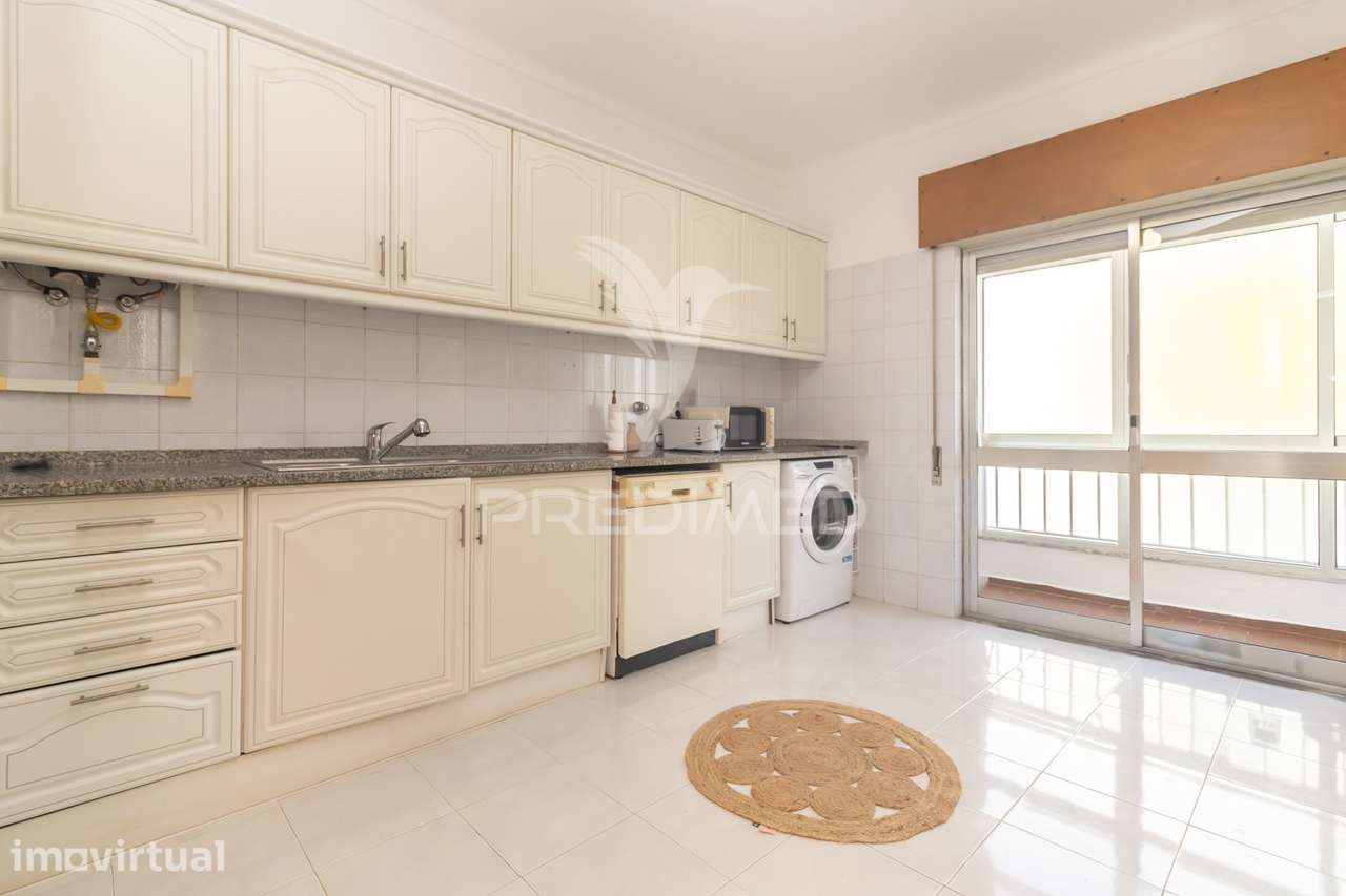 Apartamento T2 com 2 Marquises ,4 Caminhos em Setúbal. - Grande imagem: 5/31
