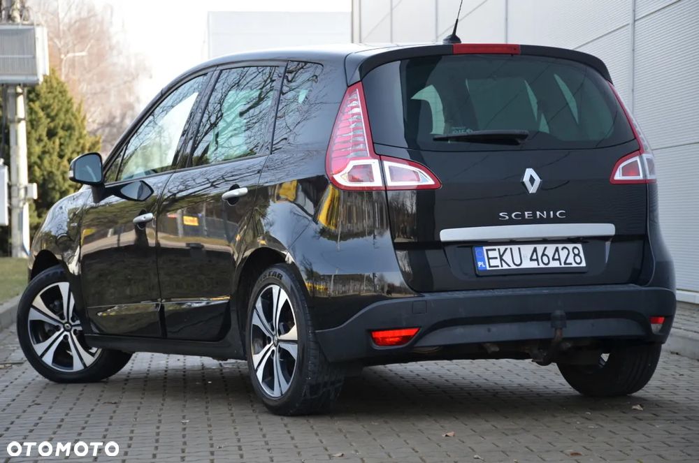 Renault Scenic 2.0 16V 140 CVT Bose Edition - 6