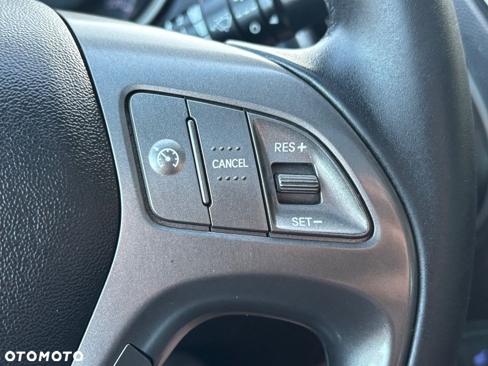 Hyundai ix35 1.6 GDI Premium 2WD - 18