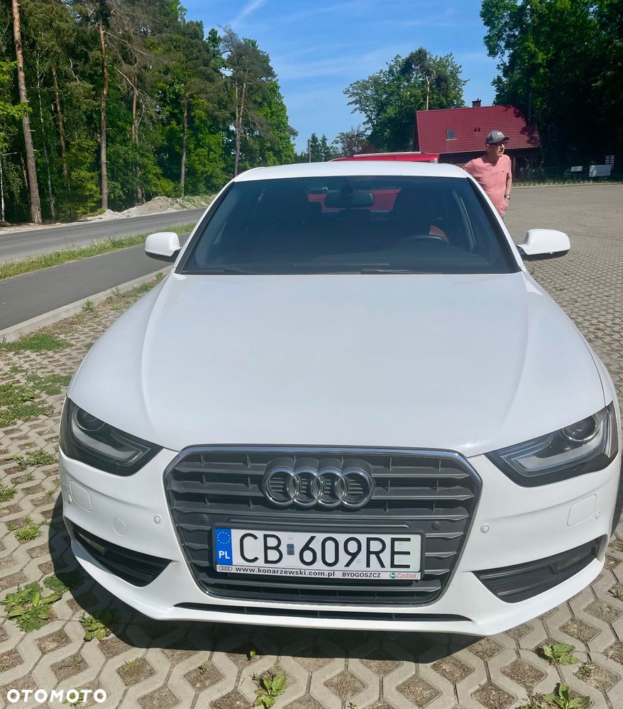 Audi A4 Limousine 2.0 TDI DPF clean diesel Attraction - 1