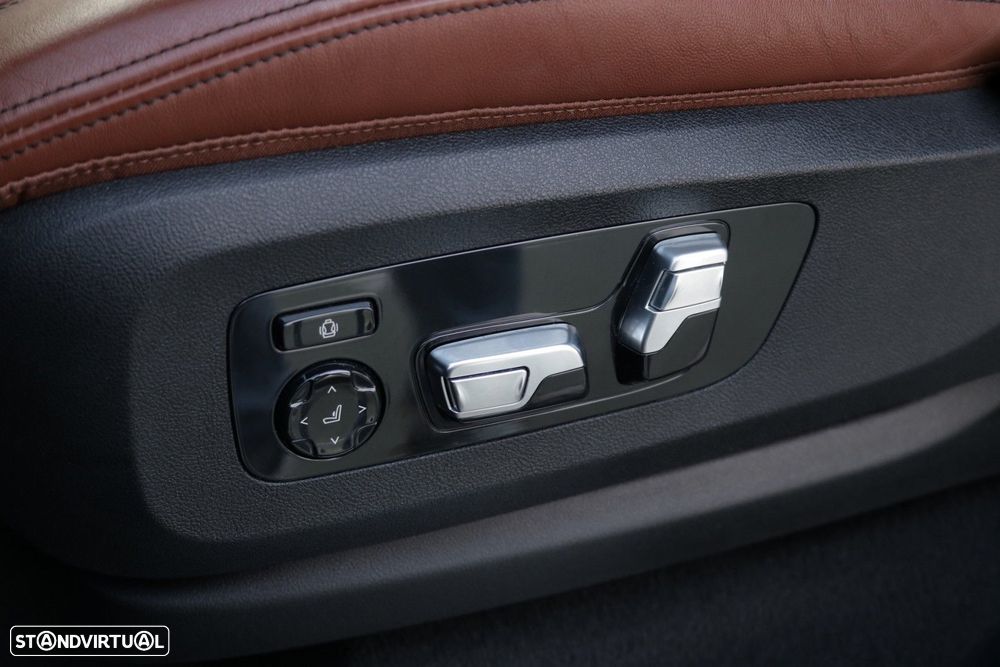 BMW X5 50 e xDrive Pack M Desportivo Pro - 44