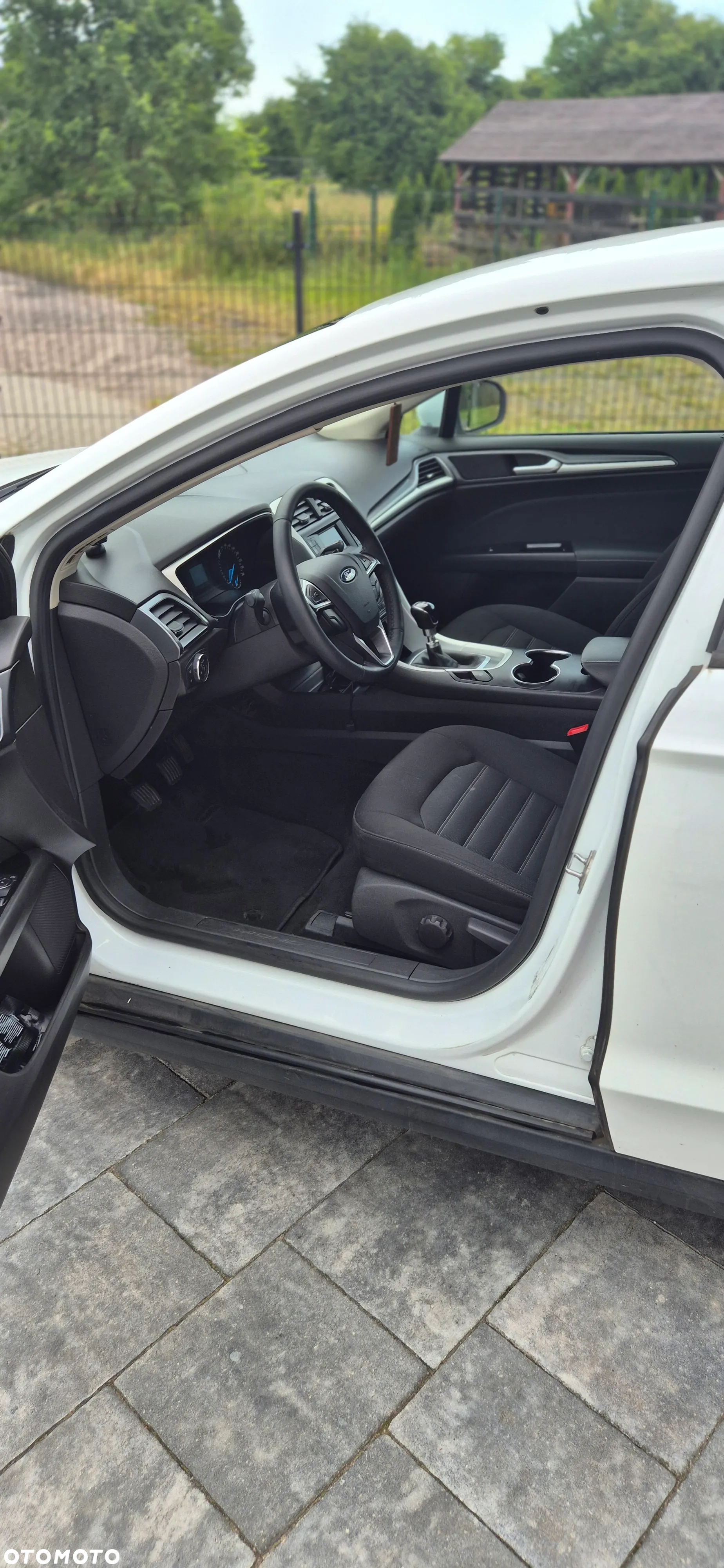 Ford Mondeo 2.0 TDCi Ambiente - 8