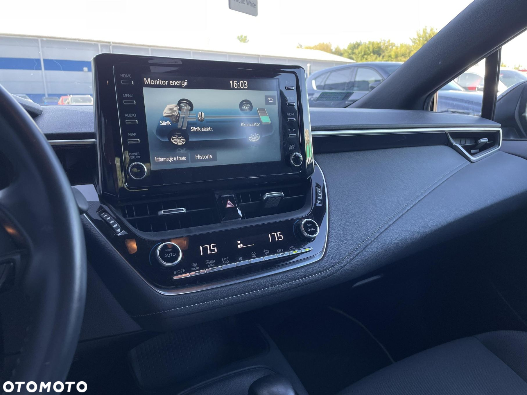 Toyota Corolla - 20