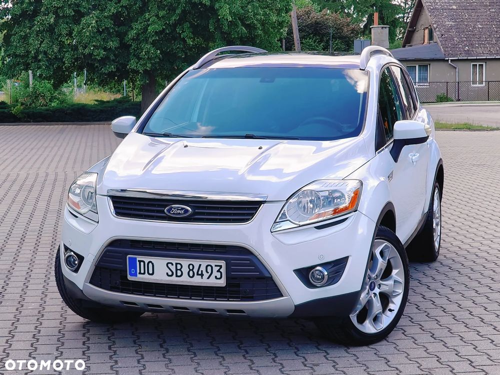 Ford Kuga 2.0 TDCi 2x4 Titanium - 14