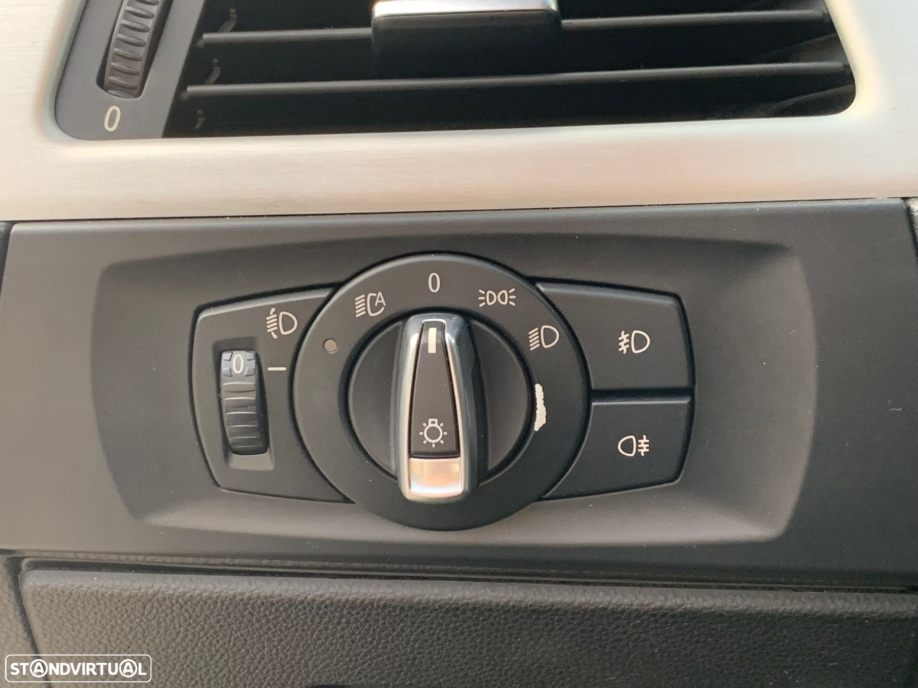 BMW 320 d Touring Navigation - 35