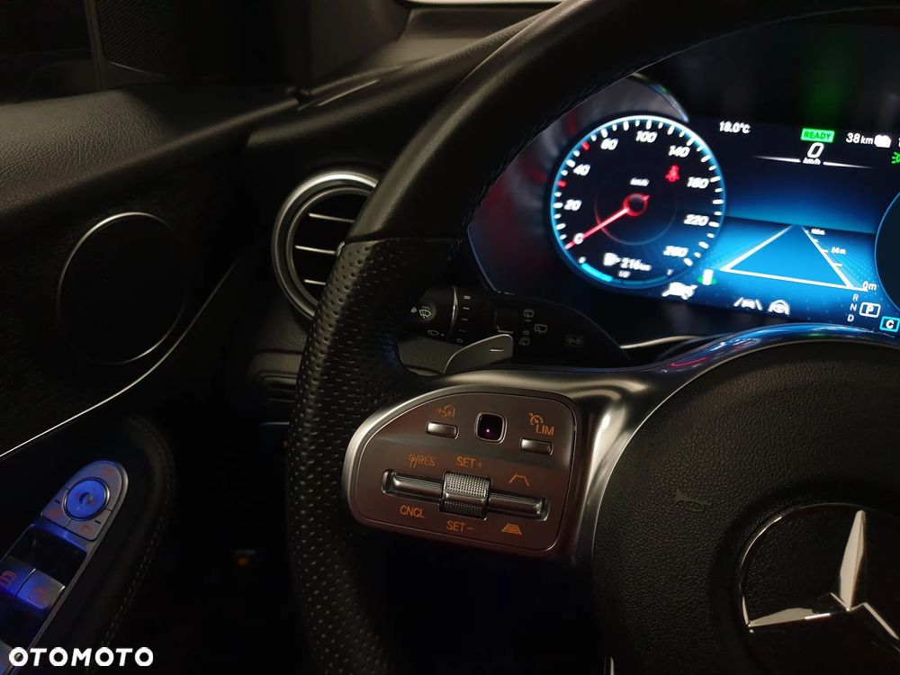 Mercedes-Benz GLC 300 de 4Matic 9G-TRONIC AMG Line Plus - 10