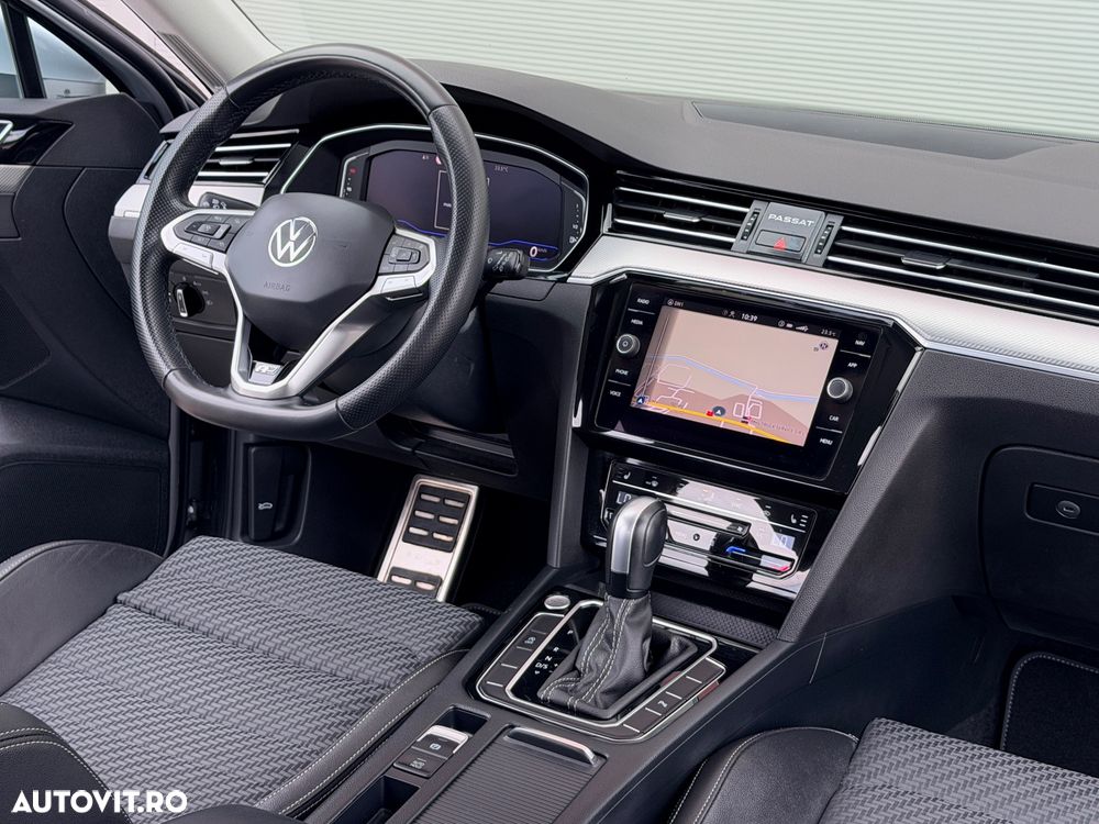 Volkswagen Passat 2.0 TDI SCR DSG R-Line - 6