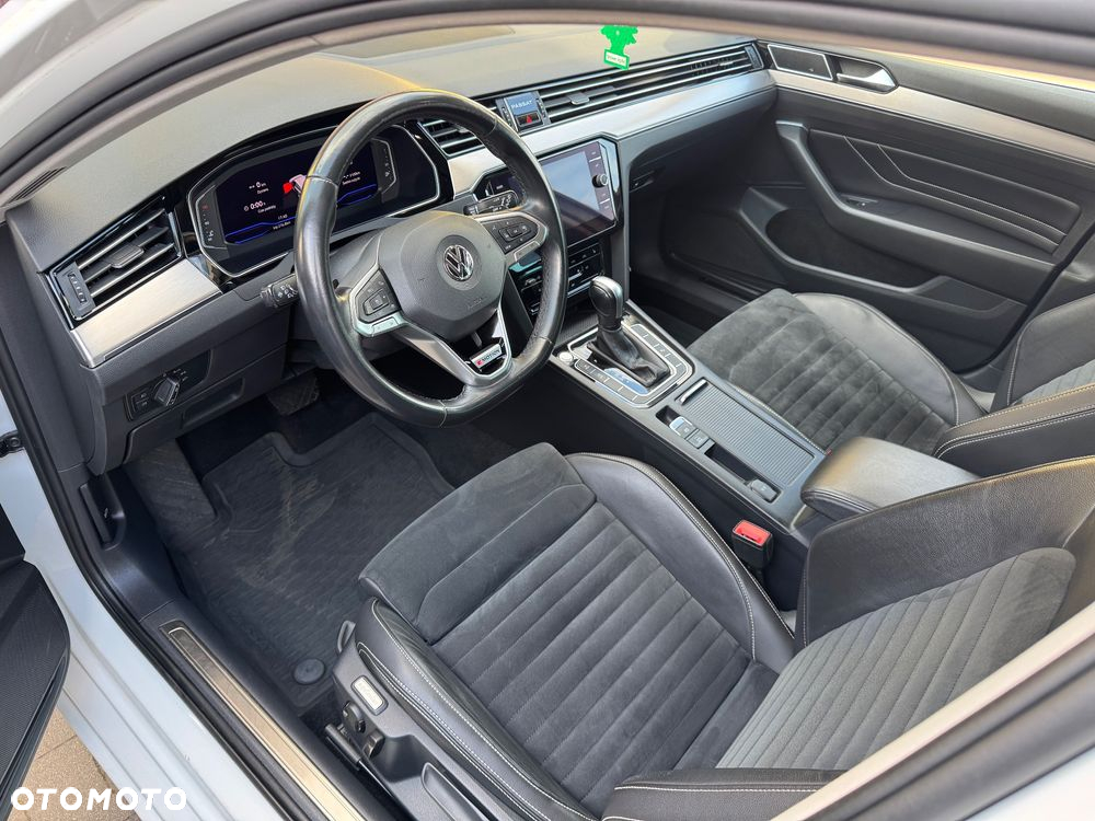 Volkswagen Passat 2.0 TDI 4Mot Elegance DSG - 11