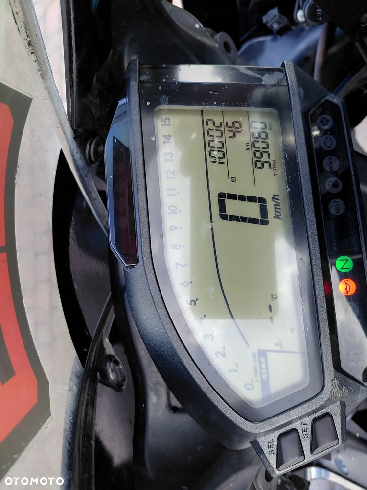 Honda CBR - 12