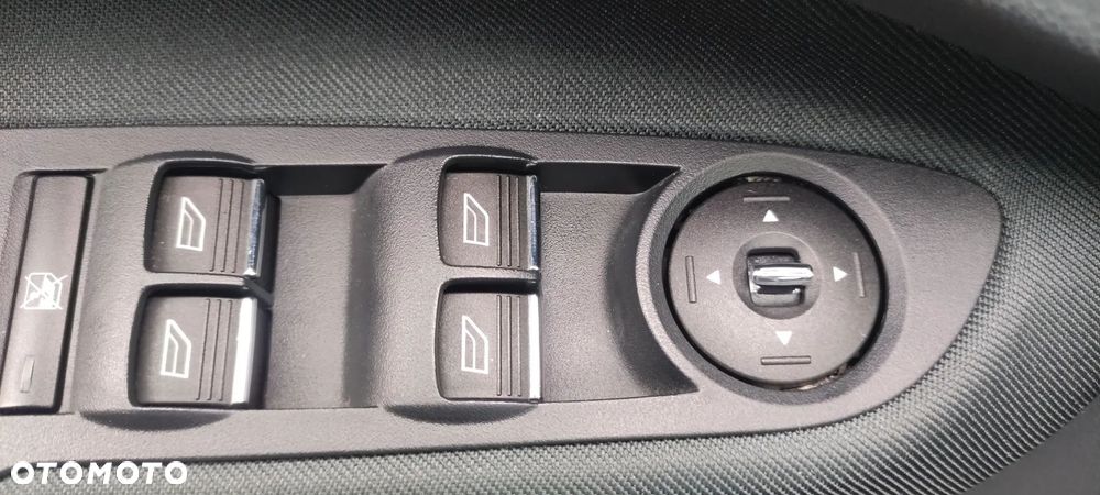 Ford C-MAX 1.0 EcoBoost Start-Stopp-System Titanium - 19