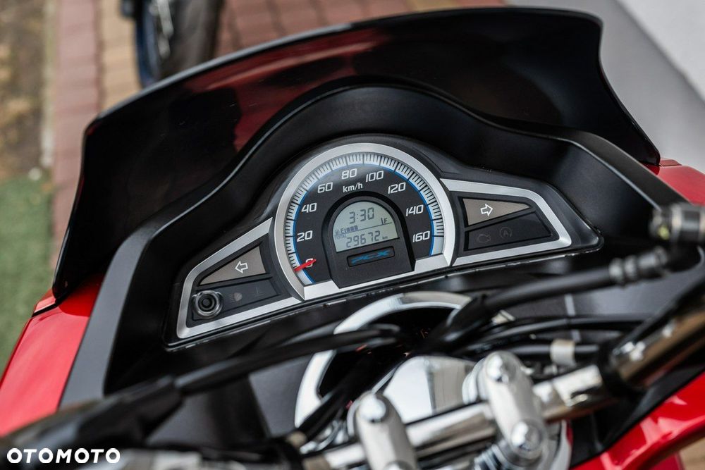 Honda PCX - 9