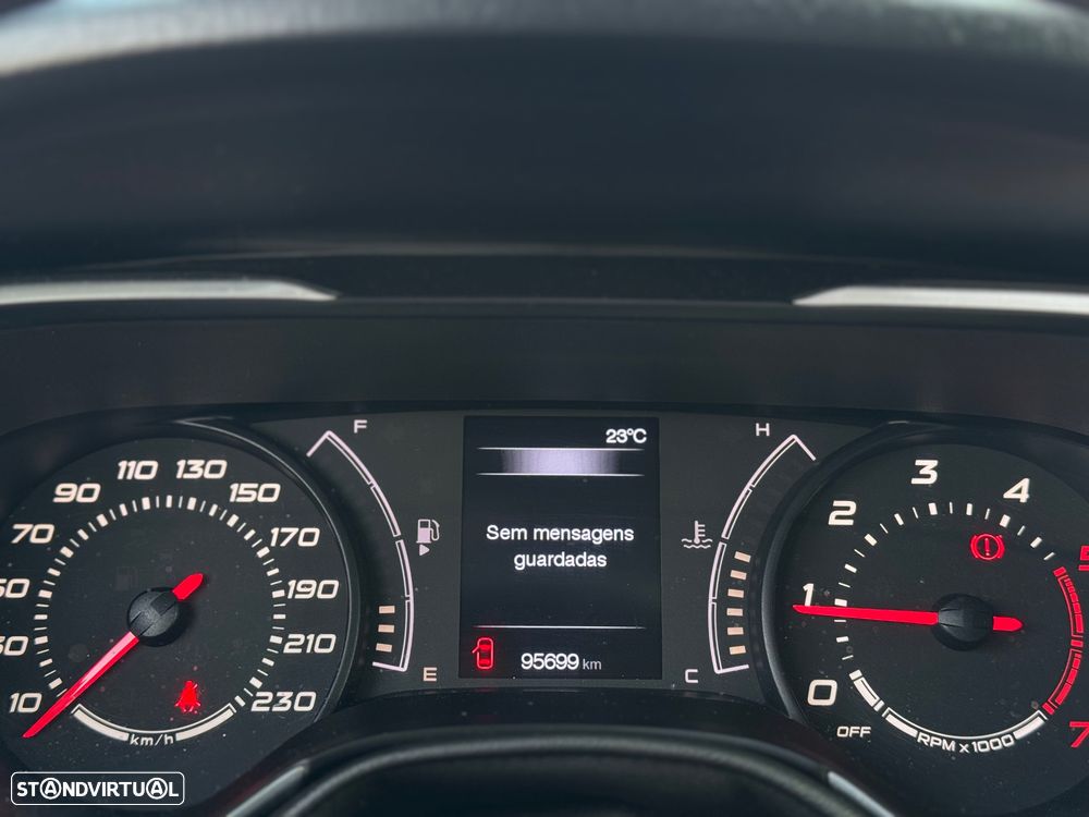 Fiat Tipo Station Wagon 1.3 M-Jet Lounge Tech - 11