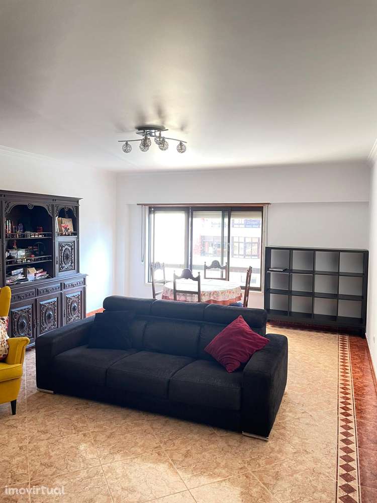 Apartamento, 92 m², Massamá e Monte Abraão - Grande imagem: 4/32
