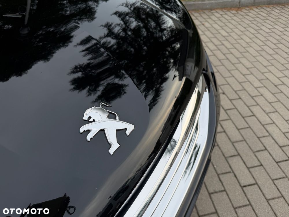 Peugeot 2008 1.6 VTi Allure - 28