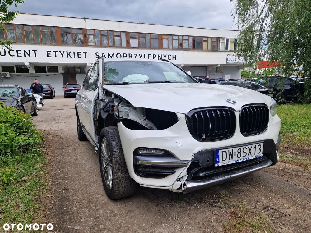 BMW X3 xDrive20d Luxury Line sport - 2