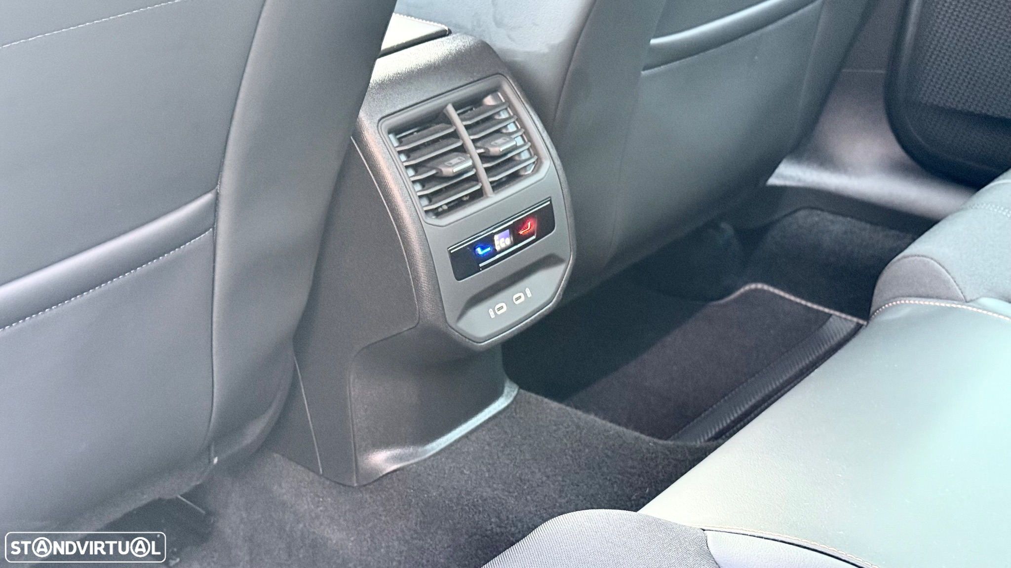 Cupra Formentor 1.4 e-Hybrid Sport DSG - 17