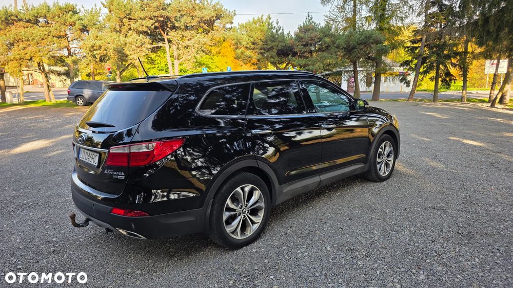 Hyundai Santa Fe 2.2 CRDi Executive 7os - 3