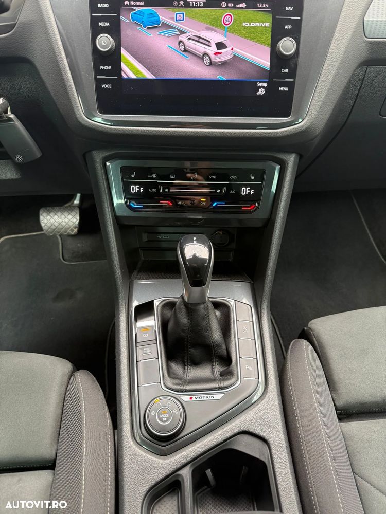 Volkswagen Tiguan 2.0 TDI SCR 4MOTION DSG Elegance - 16