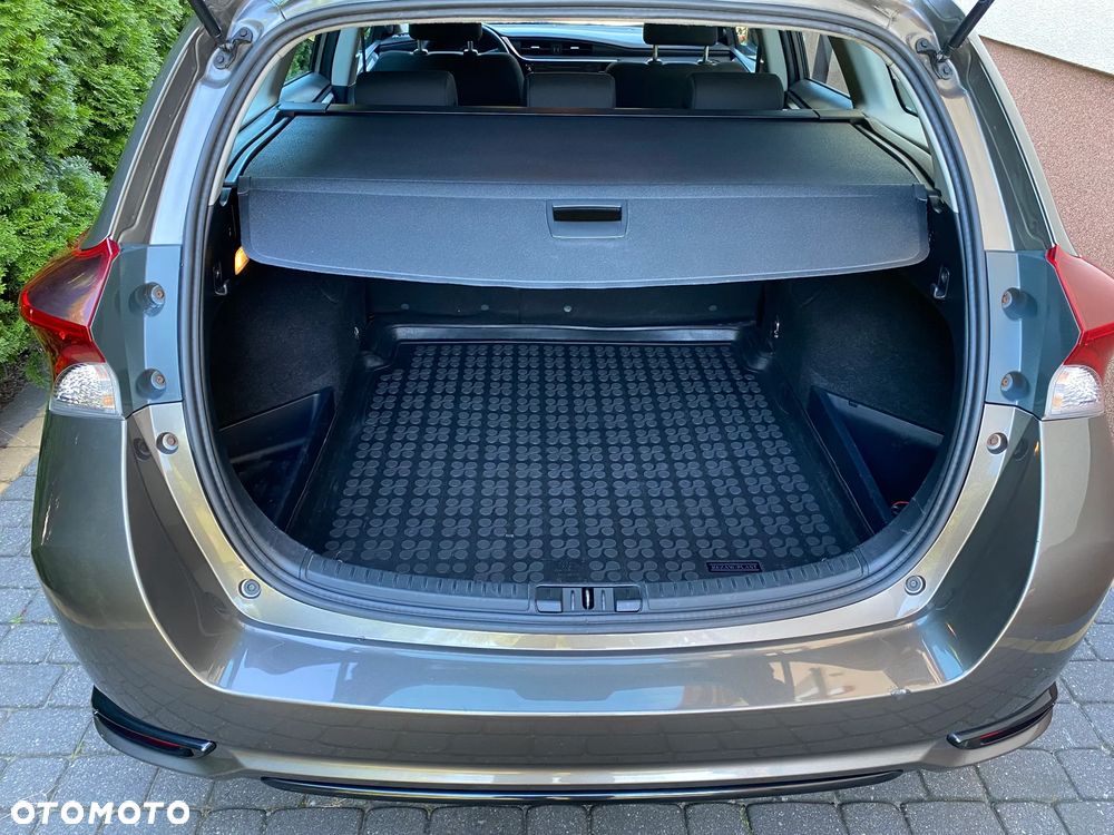 Toyota Auris 1.33 VVT-i Comfort - 13