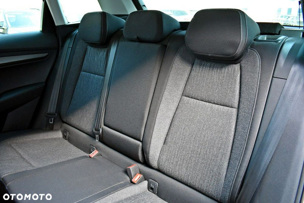 Skoda Karoq 2.0 TDI SCR 4x4 Style DSG - 12