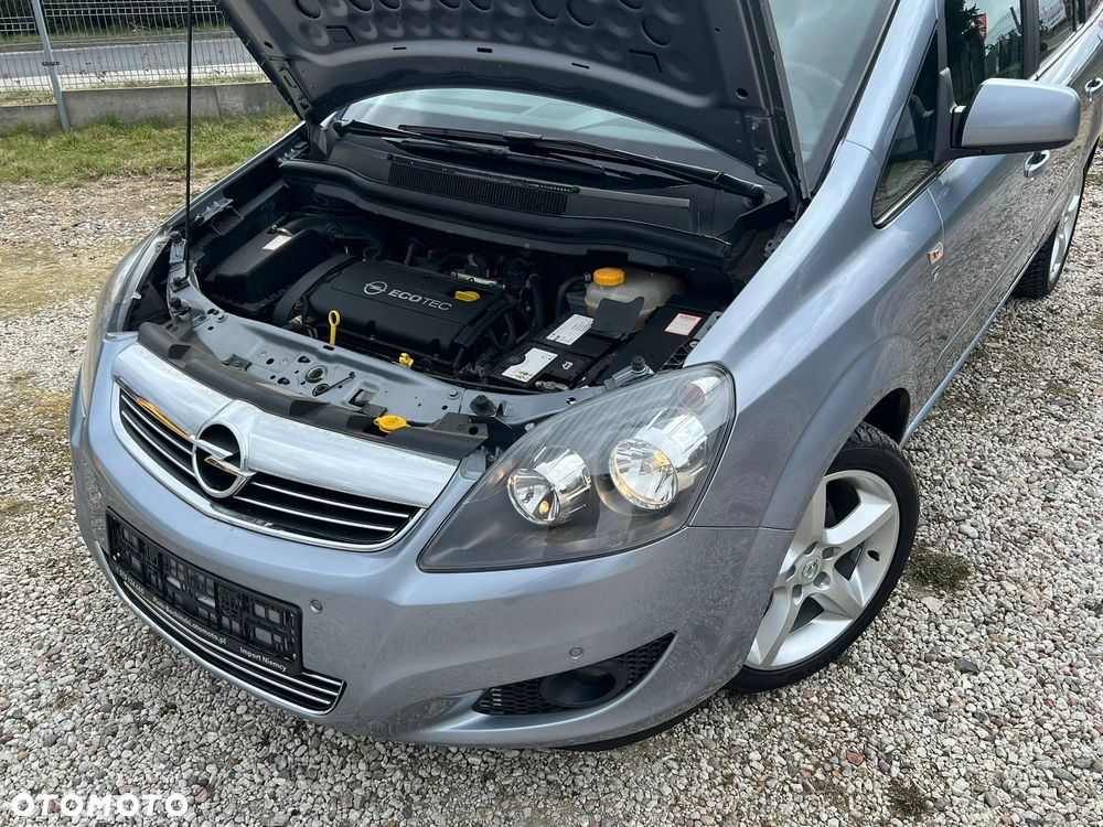 Opel Zafira 1.8 Easytronic Family Plus - 10