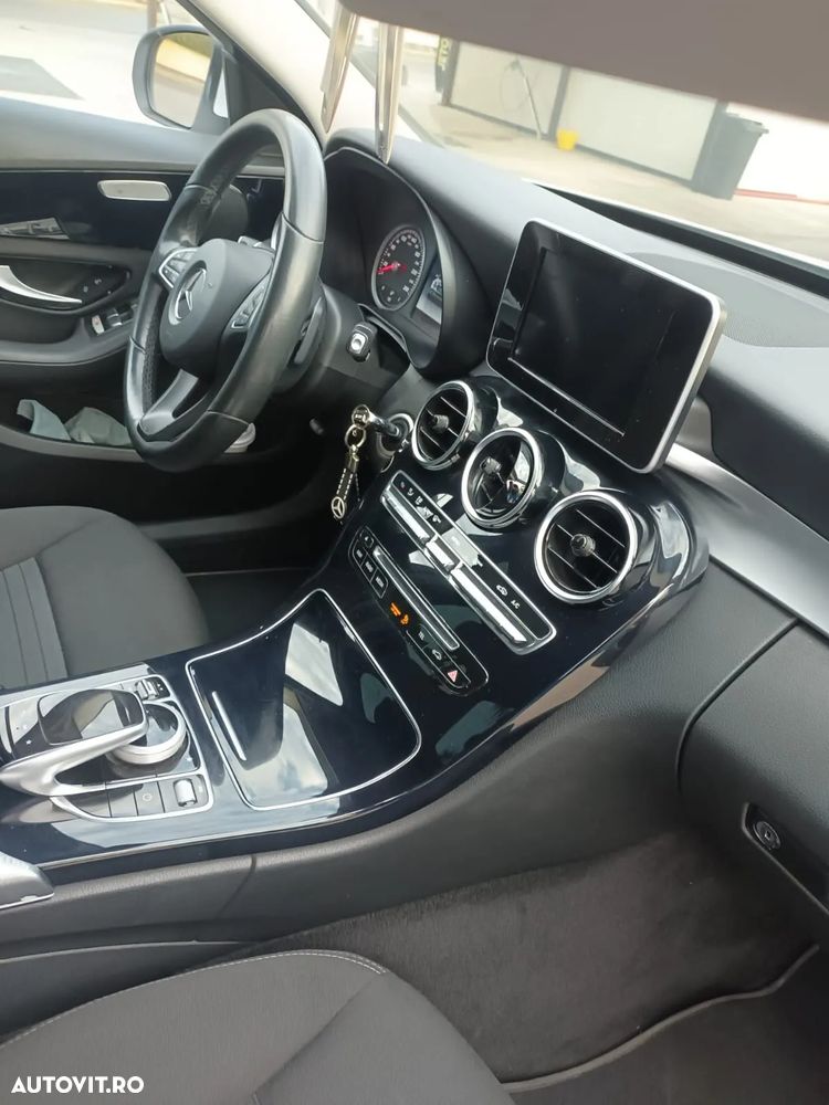 Mercedes-Benz C - 29