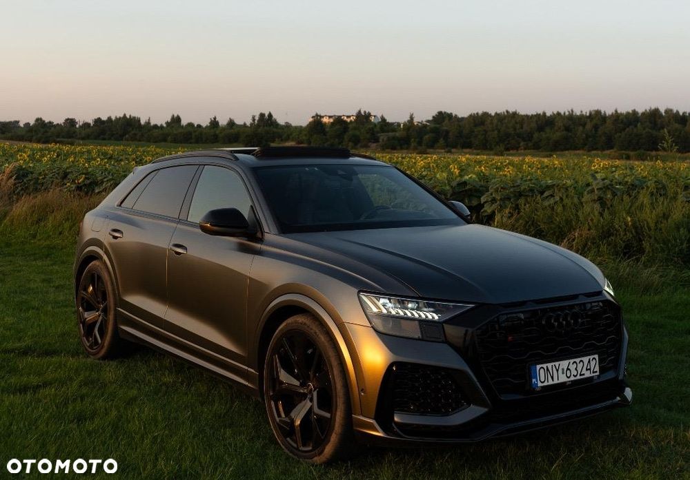 Audi RS Q8 - 5