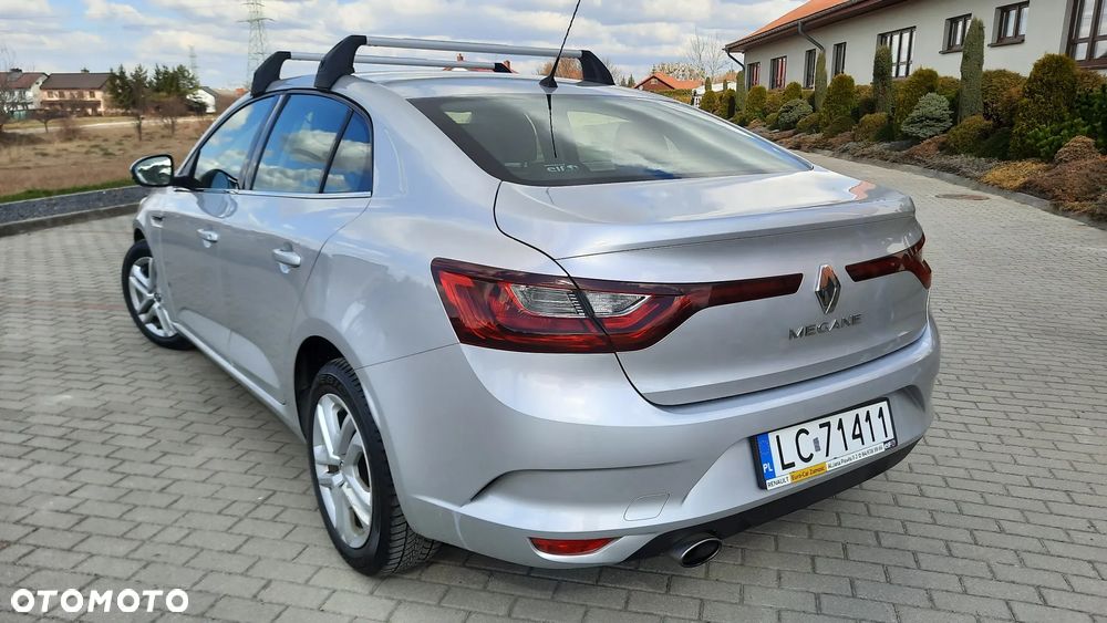 Renault Megane 1.6 SCe Zen - 8